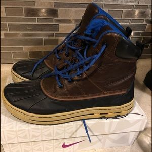 nike men's snow boots